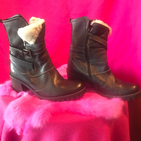 Sheepskin boots - Picture 4 of 6